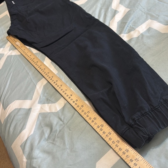 Levi’s joggers - Picture 7 of 7